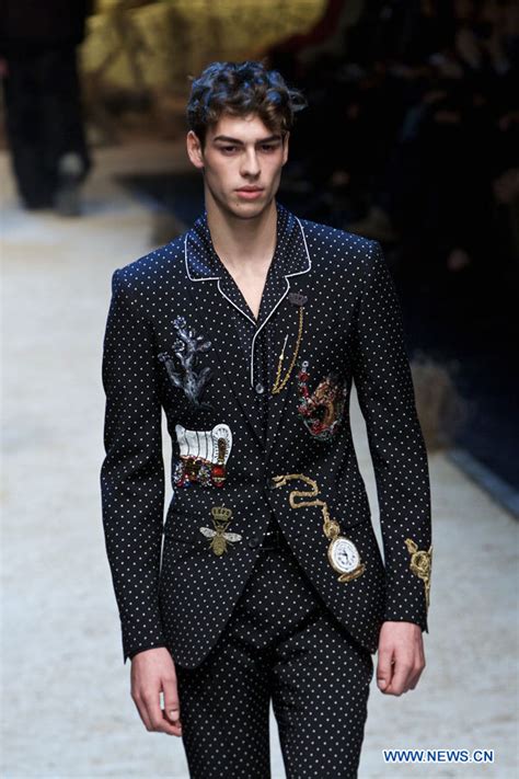 dolce gabbana homme vêtements|dolce and gabbana masculine.